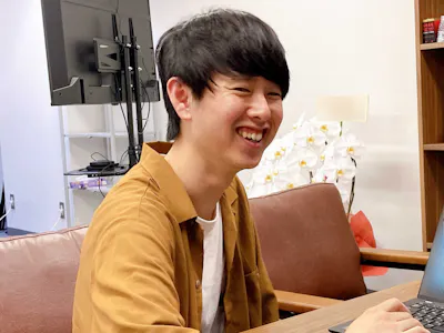 飲食店の接客業務からマーケッターに転職！課題で作ったプランニングシートが役に立った