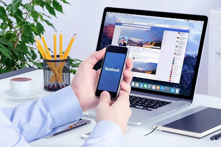 【簡単】Facebook広告のやり方や特徴・注意点などを解説！